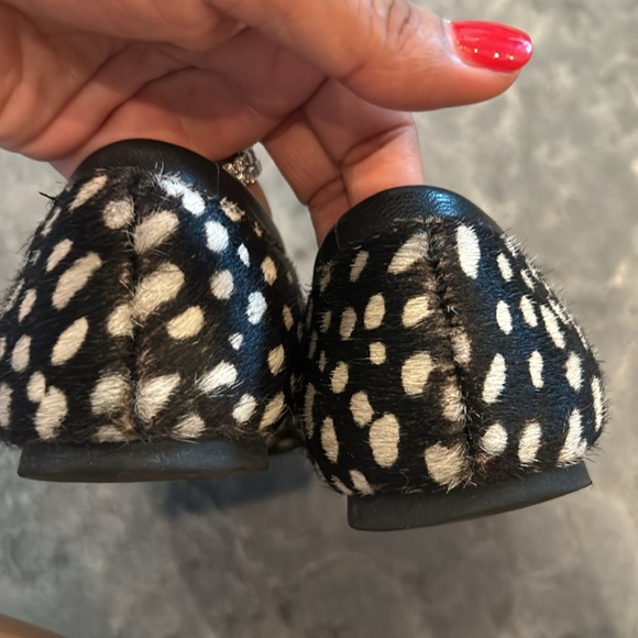 TORY BURCH REVA BALLET SPOTTED CALF HAIR ON LEATHER FLAT SHOES - Picture 5 of 5